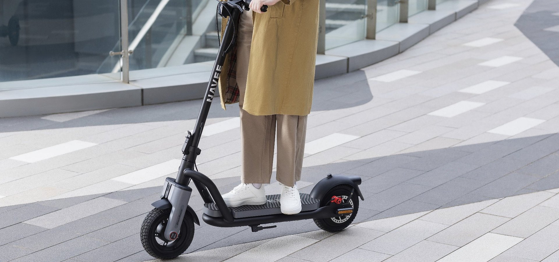 Wie sich urbane Mobilität im Alltag verändert – und welche Rolle NAVEE dabei spielt