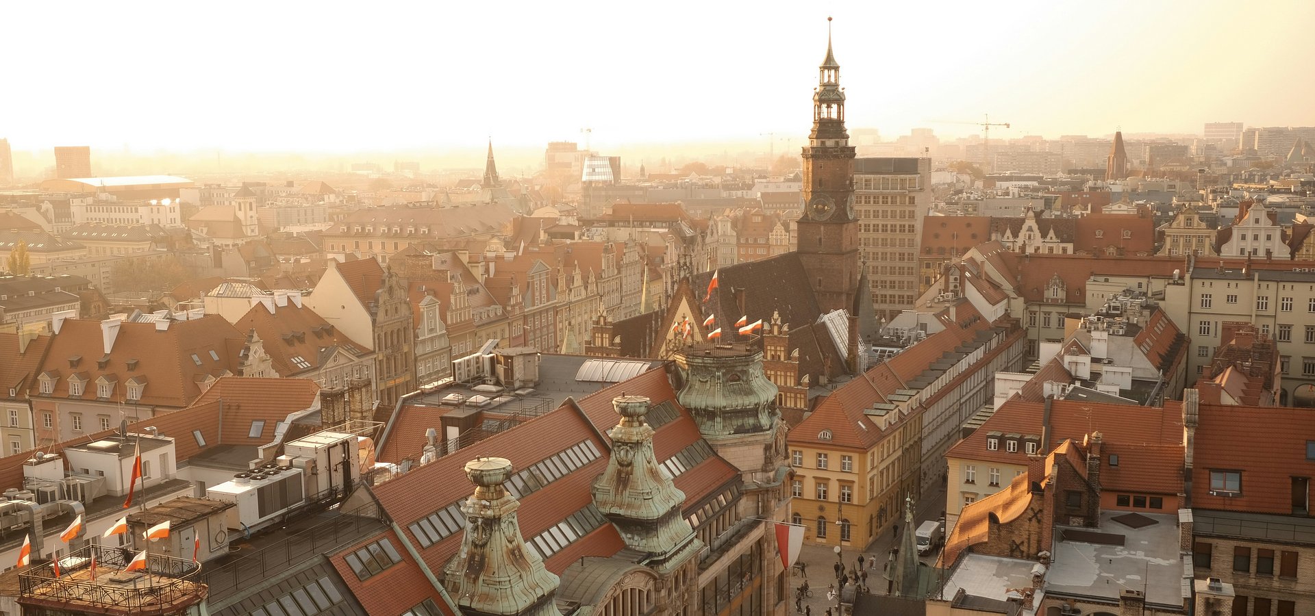 Wrocław logistycznym sercem Europy – raport Cushman & Wakefield redefiniuje potencjał Dolnego Śląska