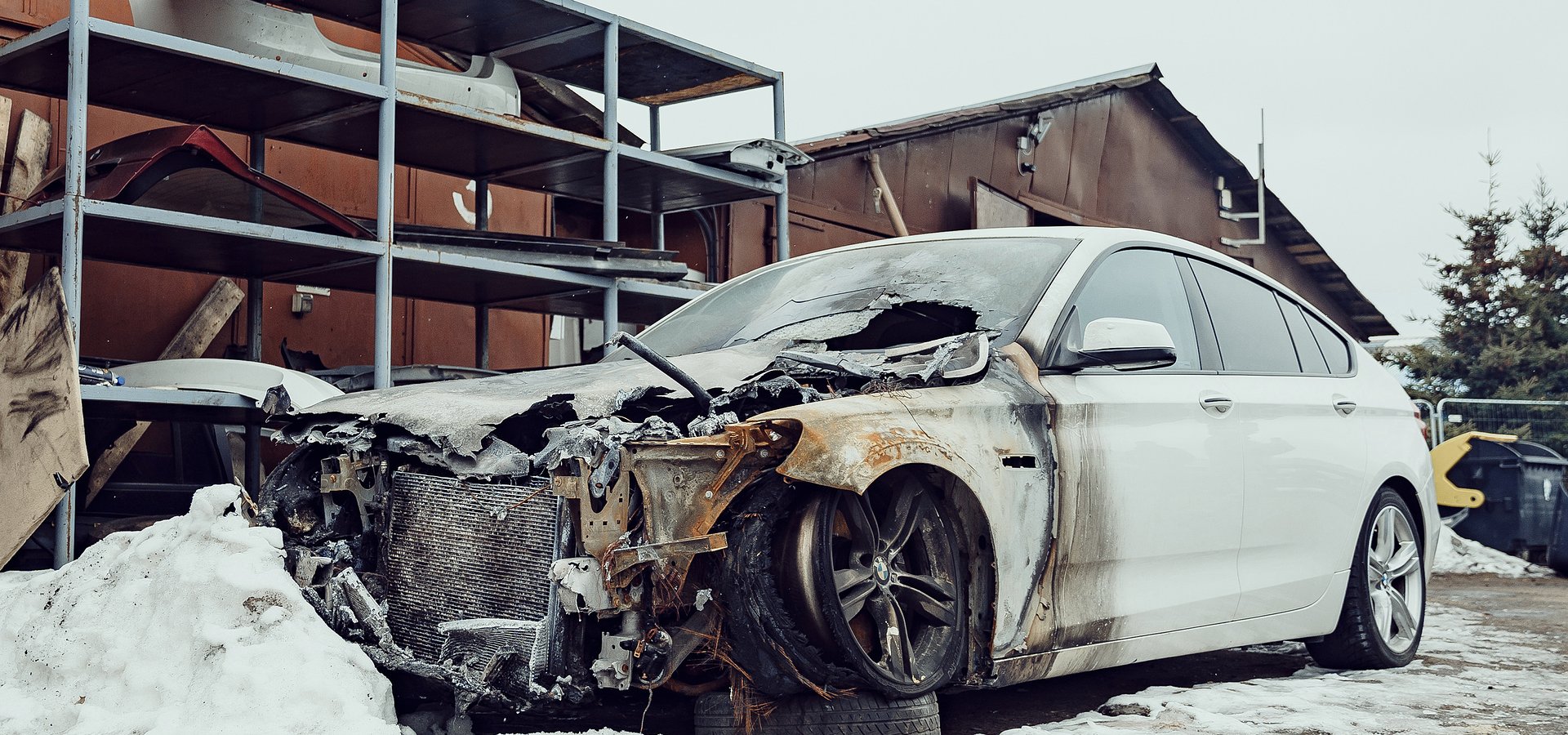 Na każde 27 powypadkowych samochodów w Polsce, jeden ma w swojej historii naprawdę poważny wypadek