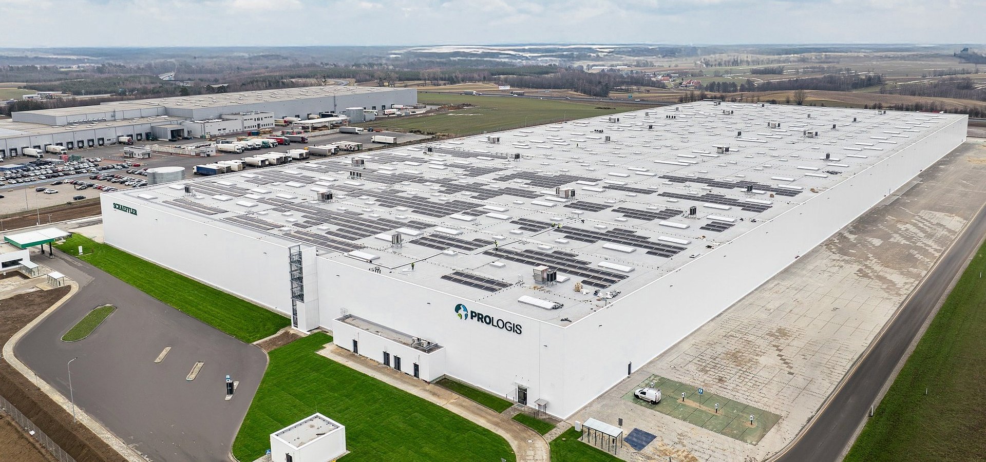 Wysoka jakość, szybka realizacja: Prologis przekazał nowe Wschodnioeuropejskie Regionalne Centrum Dystrybucji i Kompletacji firmie Schaeffler Vehicle Lifetime Solutions