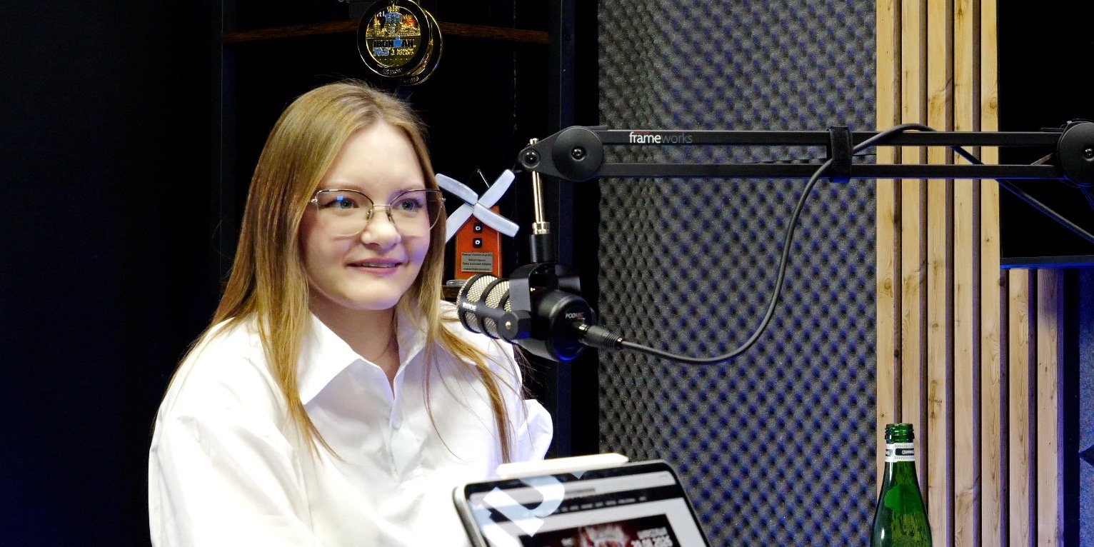 Kornelia Olkucka - najszybsza dziewczyna w Polsce. W podcaście Sport Evolution opowiada o samochodach, torach i o medycynie sportowej i Biegu na Szczyt Rondo1