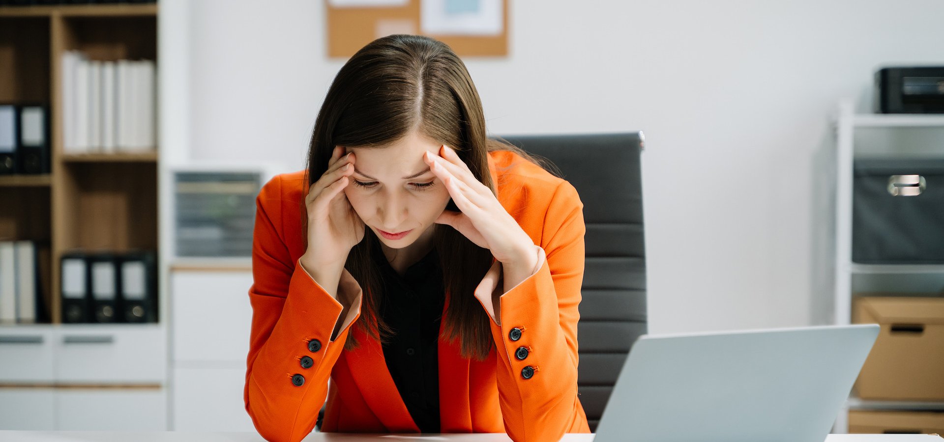 Pokolenie trzech kryzysów – pracujący Milenialsi mierzą się z chorobami cywilizacyjnymi i najczęściej korzystają z konsultacji psychiatrów i psychologów