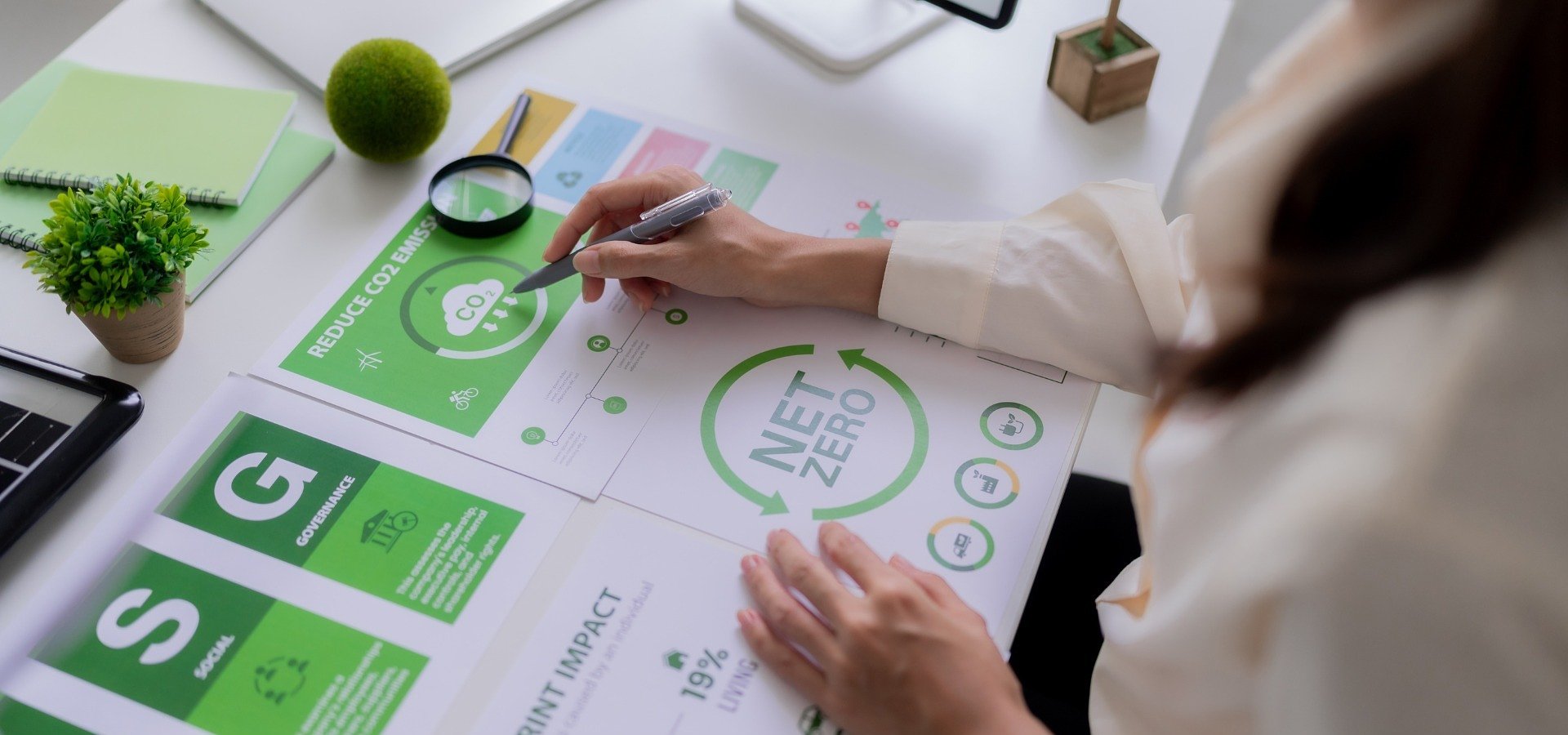 Pięć lat na drodze do Net Zero: postęp, lekcje i pytania o przyszłość [raport]