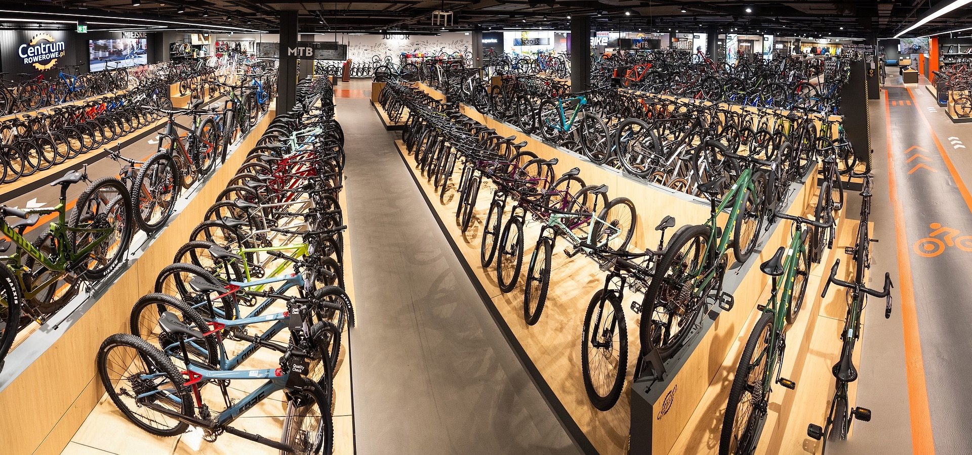 CentrumRowerowe.pl nowym partnerem PZU Gran Fondo Series. W zawodach wystartuje grupa kolarska sponsorowana przez sklep