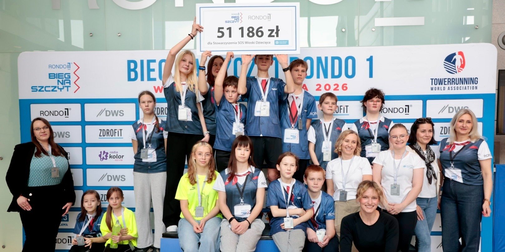 Paweł Ruszała z pierwszym zwycięstwem w Biegu na Szczyt Rondo 1. Ponad 51 tysięcy złotych dla dzieci z Kraśnika!