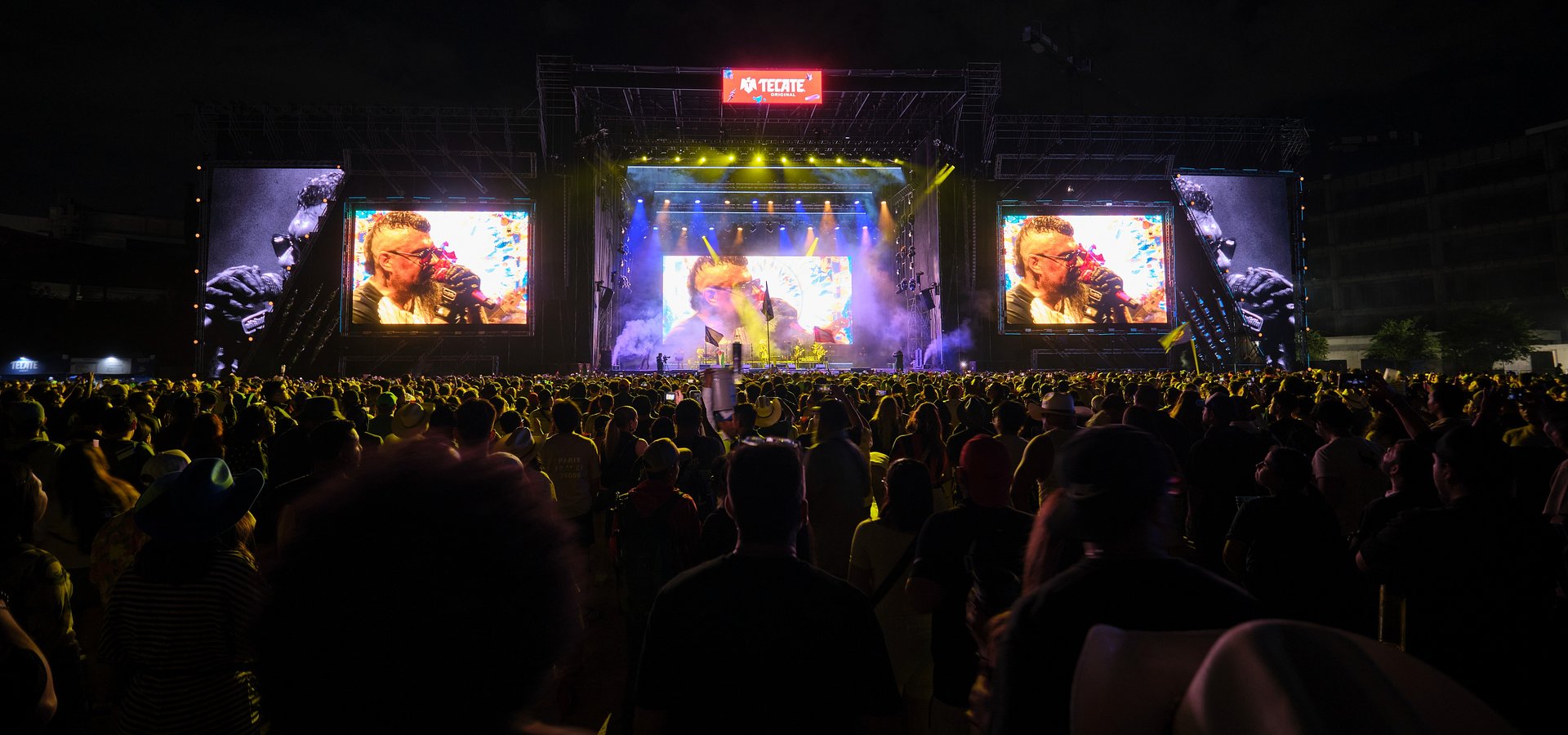 ¡¡¡30 AÑOS DE PAZ, BAILE Y RESISTENCIA!!! PANTEÓN ROCOCÓ OFRECIÓ UN APOTEÓSICO Y DELIRANTE SHOW EN EL TECATE PA’L NORTE Y SE PREPARA PARA UN NUEVO CAPÍTULOEN EL AUDITORIO BANAMEX
