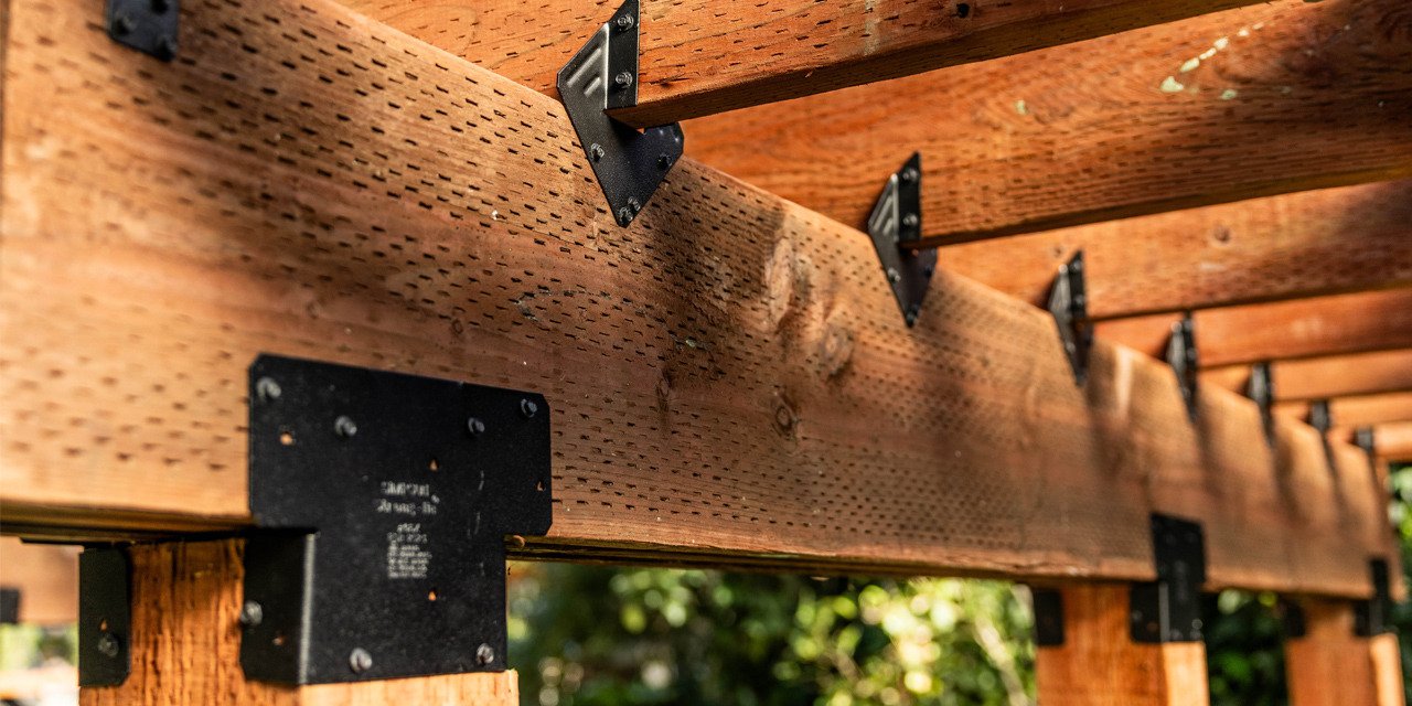 Simpson Strong-Tie Expands Outdoor Accents® Essentials Collection of Easy-to-Install Hardware for Decks, Pergolas and More