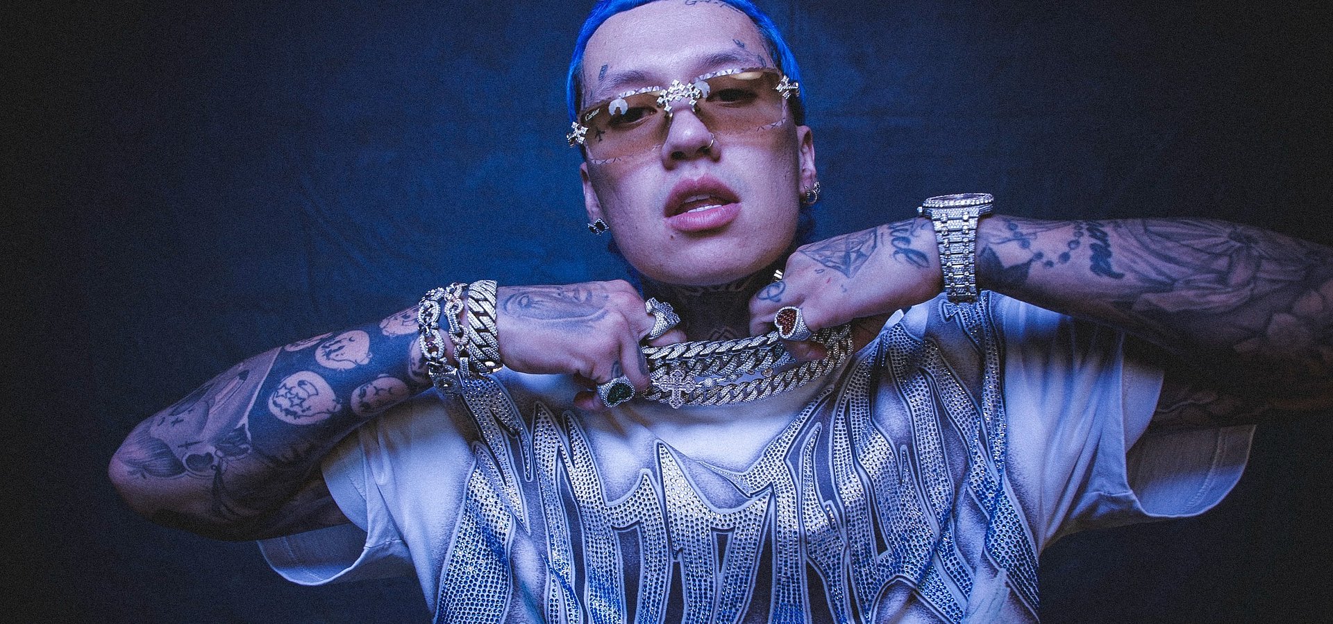 Blessd apunta hacia la globalización de su sonido con “EL MEJOR HOMBRE DEL MUNDO”