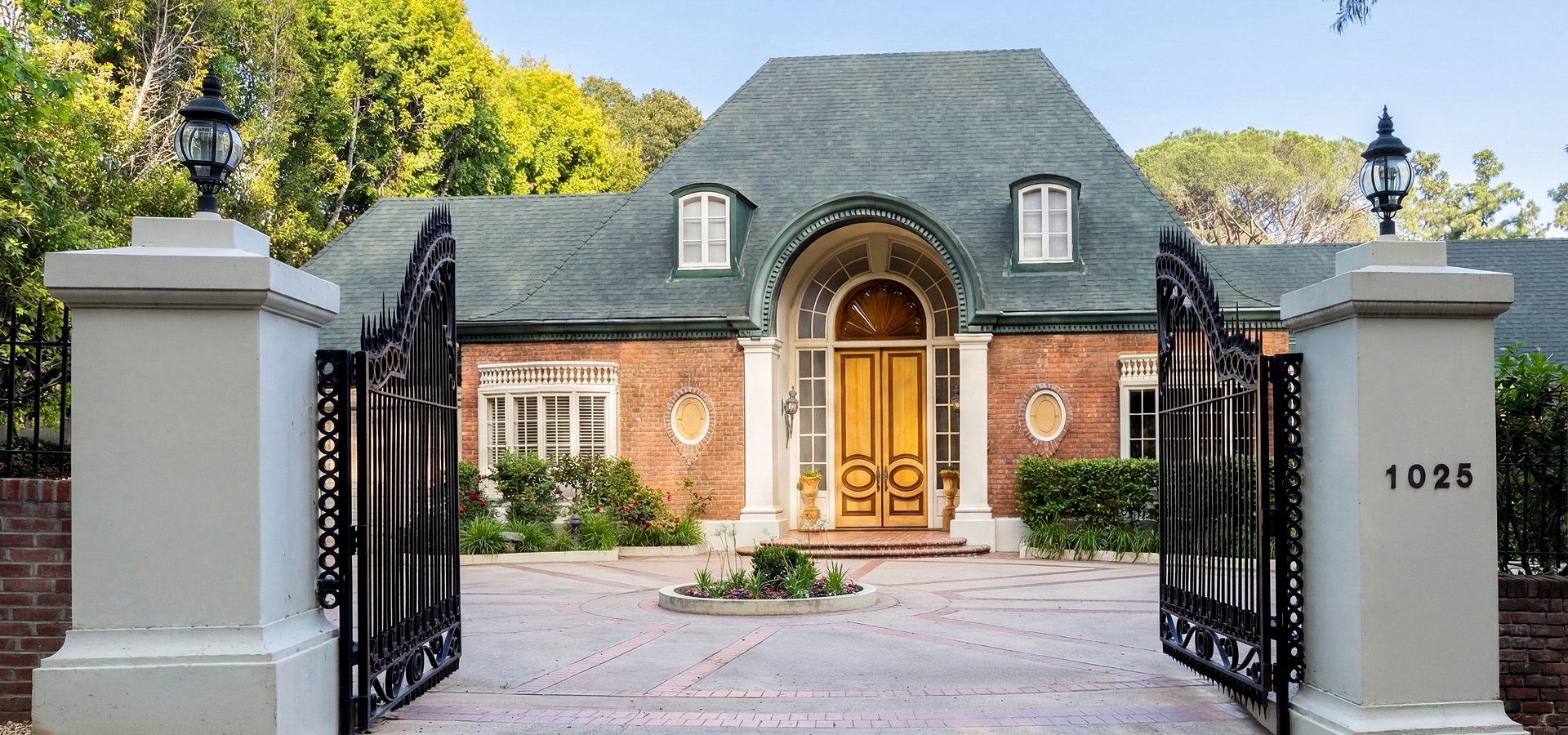 Available for First Time in 50 Years: Exceptional Estate One Block from Beverly Hills Hotel Listed for $19,995,000 by Jade Mills of Coldwell Banker Realty