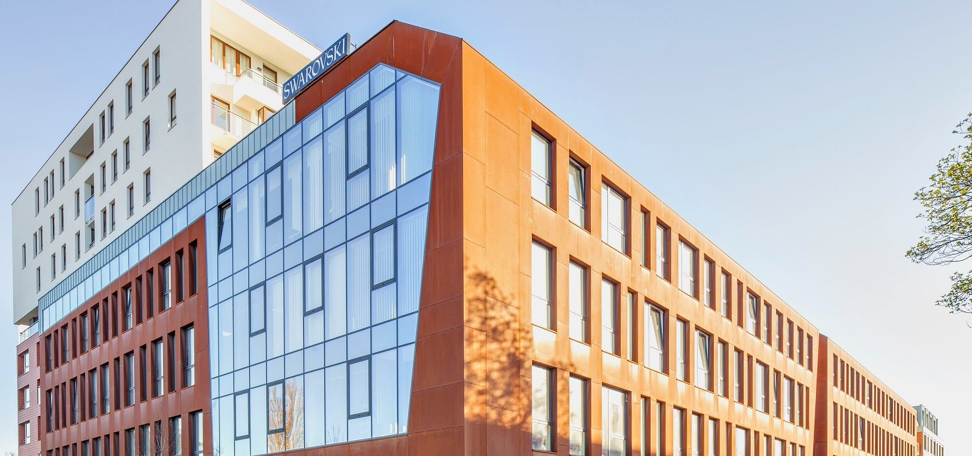 Tenants opt for proven locations. Swarovski extends lease at Garnizon in Gdańsk