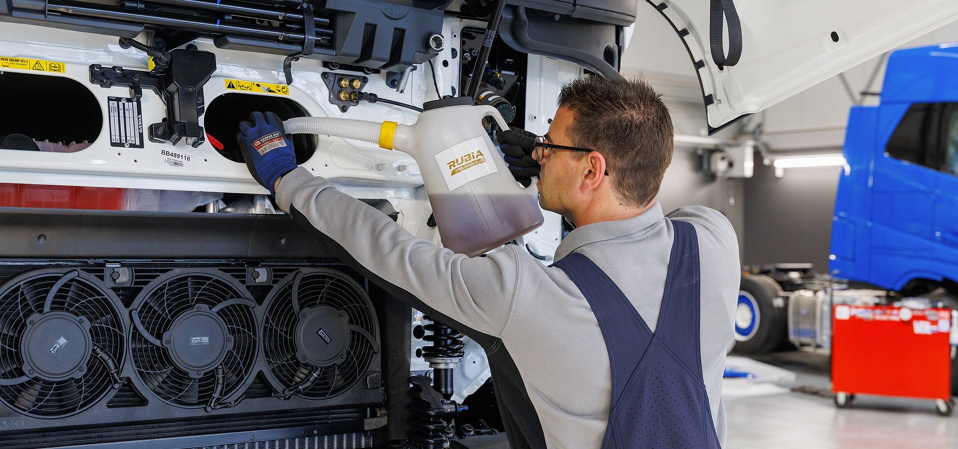 Jak dobrać olej silnikowy do floty pojazdów ciężarowych?