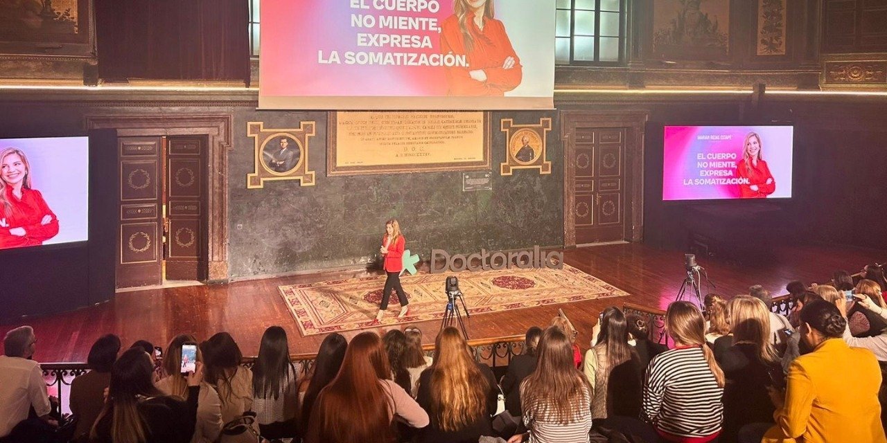 La Dra. Marian Rojas aborda en Doctoralia Connect el impacto del estrés crónico en el personal sanitario
