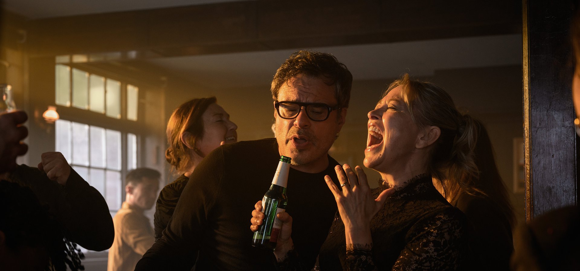 O DISNEY+ ESTREIA PREMIADA COMÉDIA ANTI-ROMÂNTICA “ALICE E STEVE”, COM NICOLA WALKER E JEMAINE CLEMENT A 8 DE JUNHO