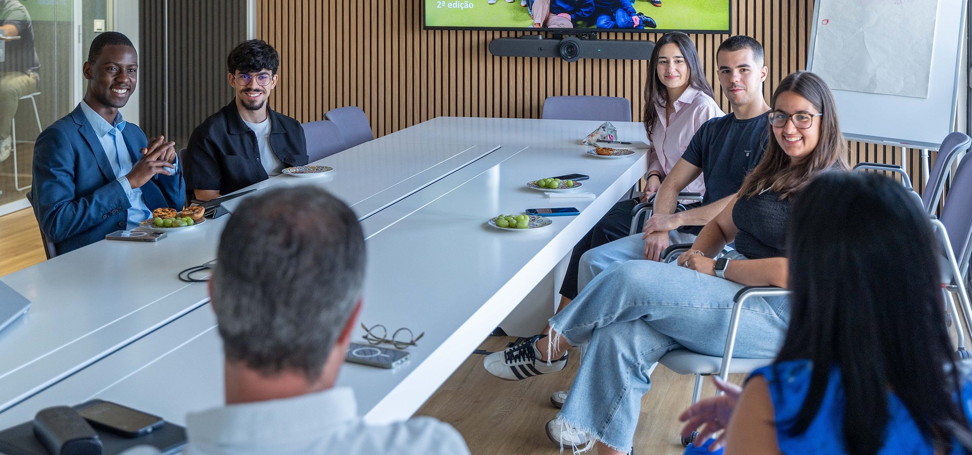 Doutor Finanças lança 3.ª edição do Programa de Embaixadores para jovens universitários