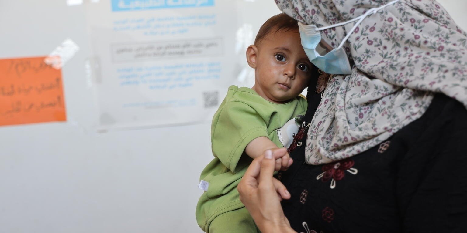 Nowe badanie UNICEF w Strefie Gazy: Dzieciom grozi trwałe niedożywienie i choroby