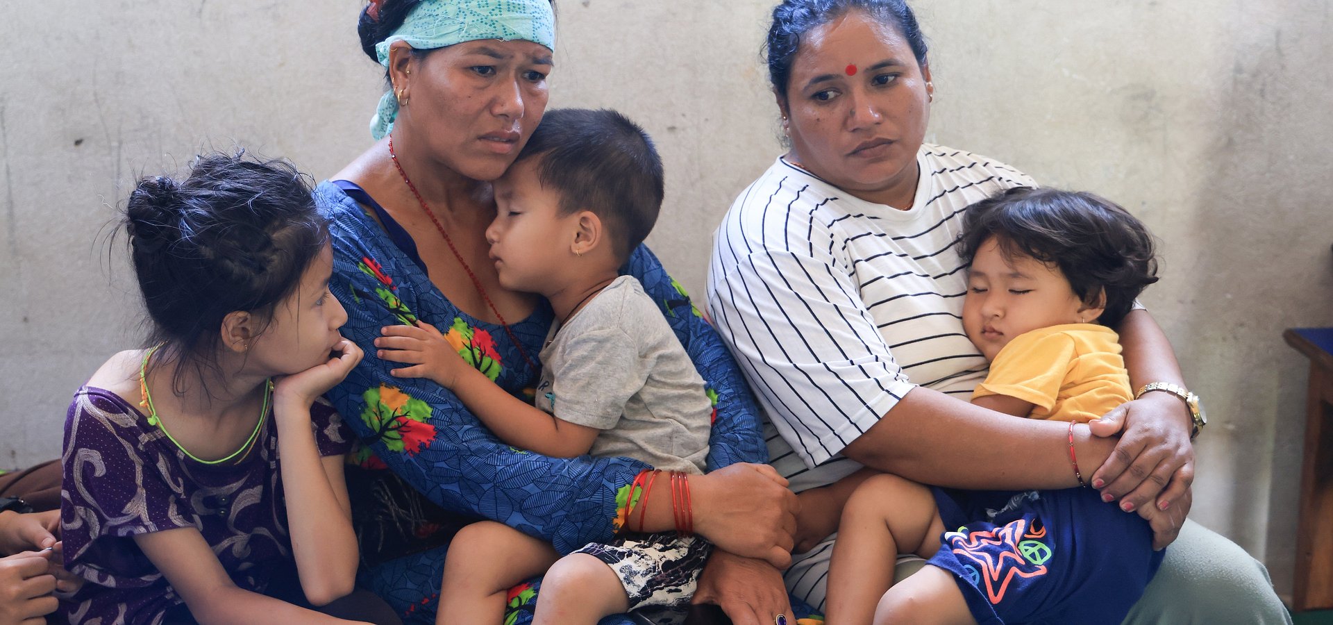 Ponad tydzień po powodziach w Nepalu tysiące dzieci nadal nie mają dostępu do bezpiecznej wody i są coraz bardziej narażone na choroby