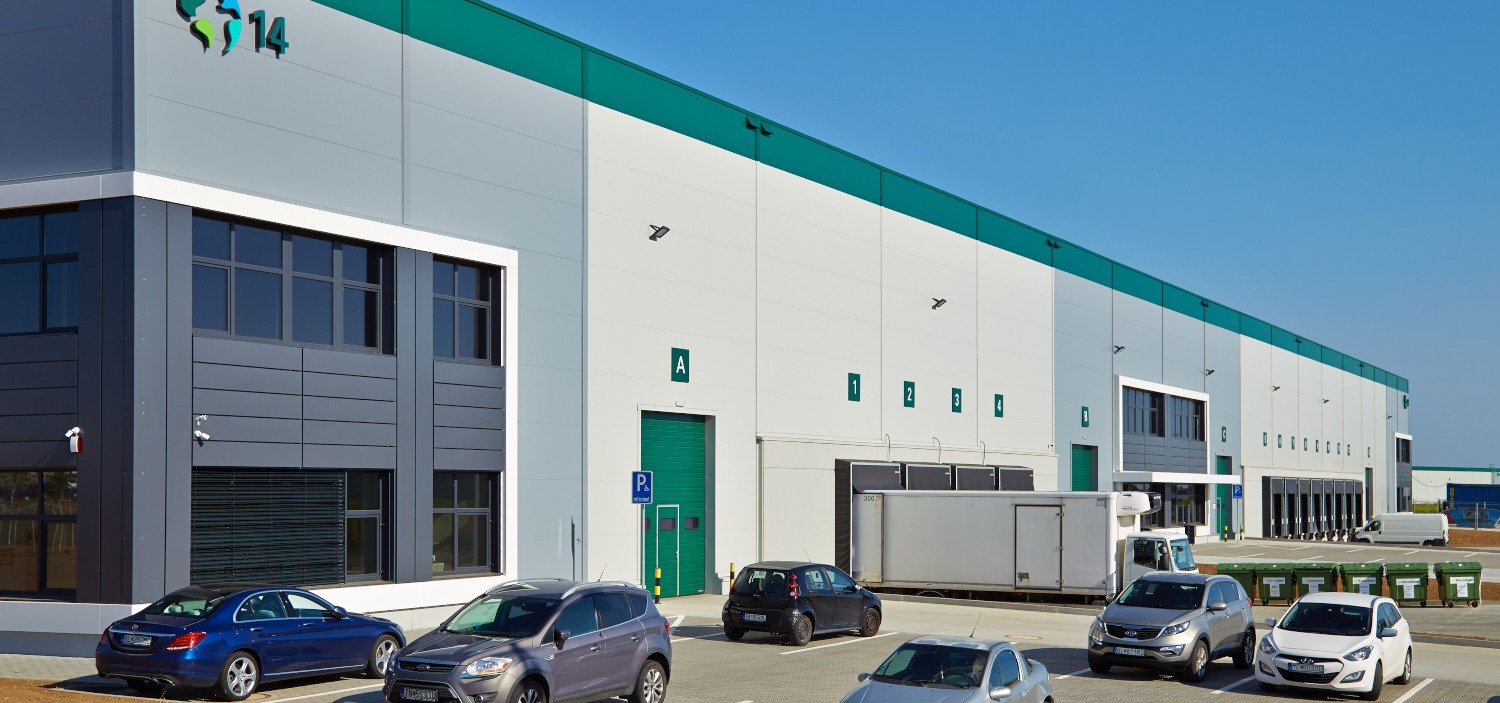 Prologis odpowiada na wysoki popyt na Słowacji i oddaje dwa magazyny do użytku
