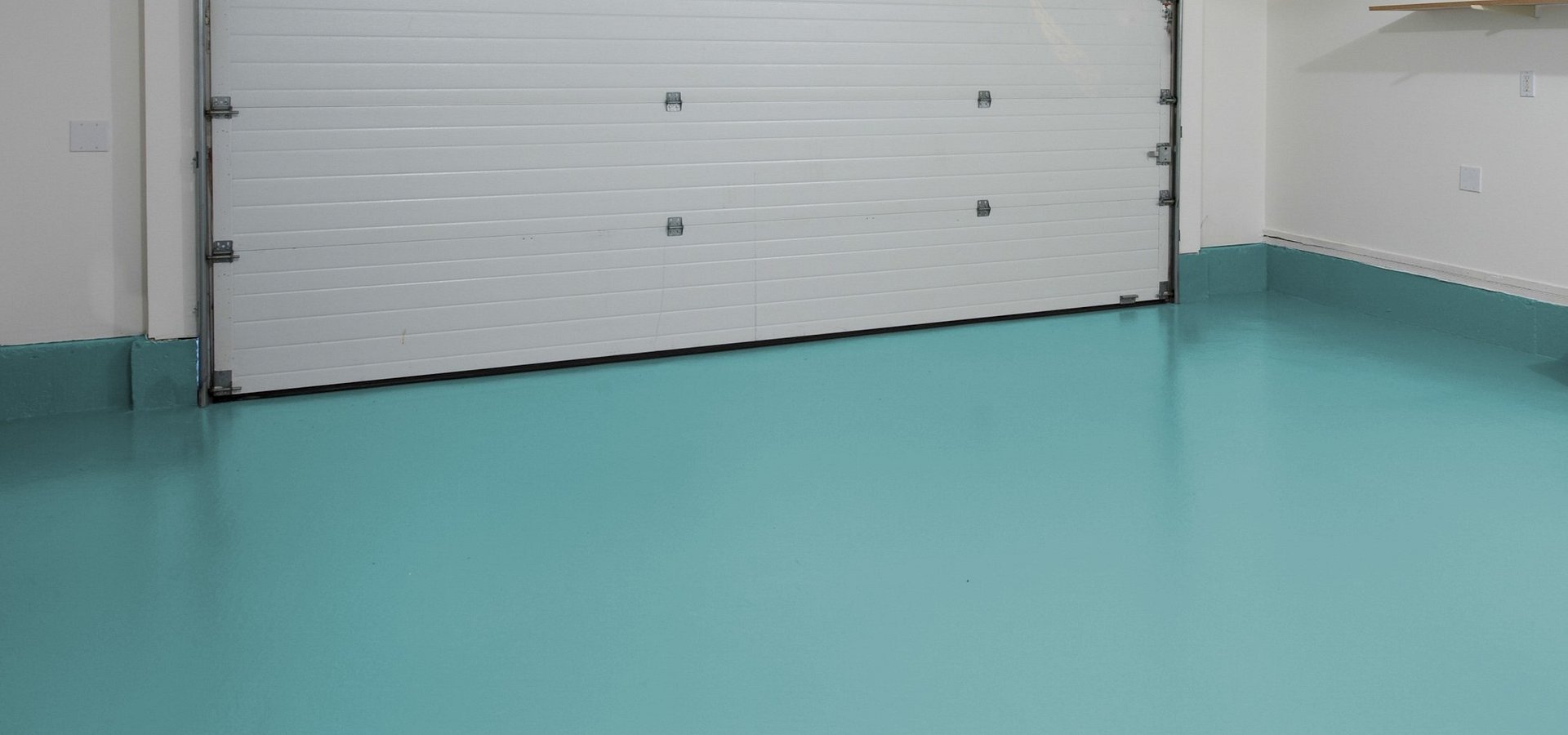 C-FLOOR AC510 WB da CIN para pavimentos de betão mais protegidos
