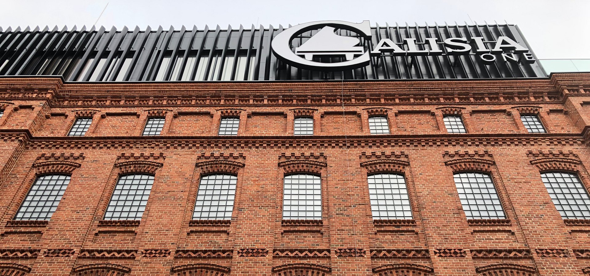 Calisia One z historycznym szyldem