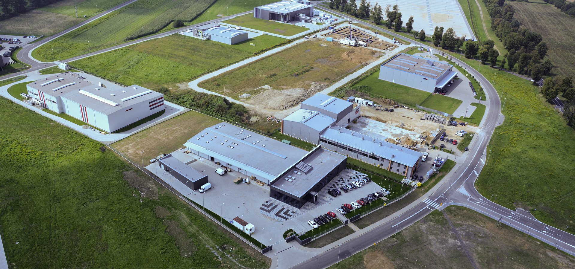 Płoszczyca rozbudowuje zakład