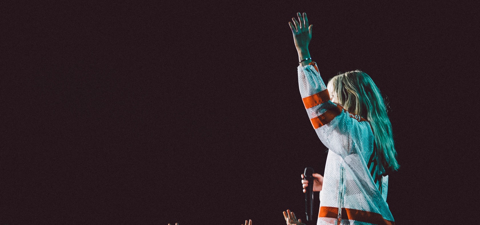 HALSEY ANUNCIA CONCIERTO ÍNTIMO EN EL LUNARIO 