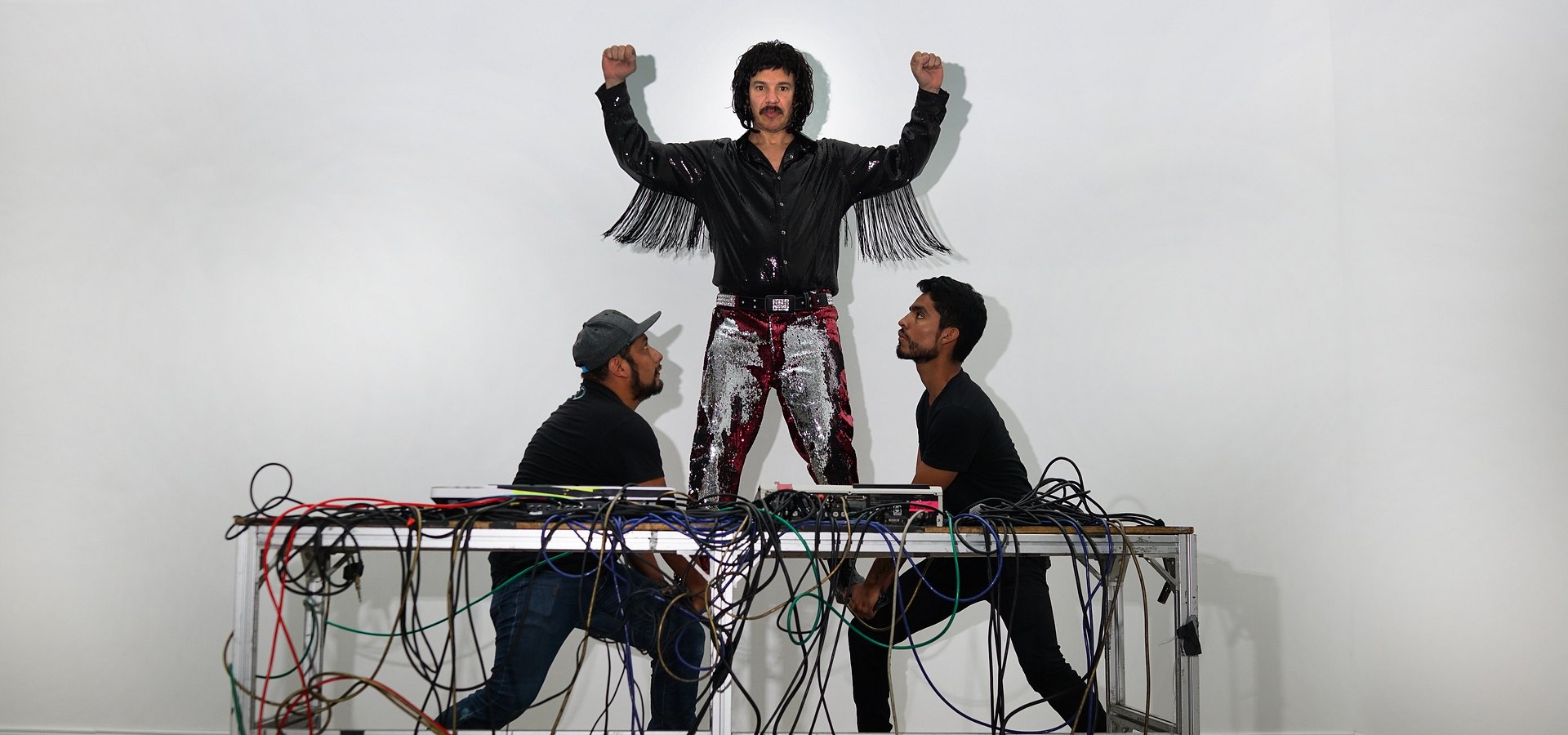 Los Pericos tendrán como invitado de lujo a su Majestad Imperial, Silverio