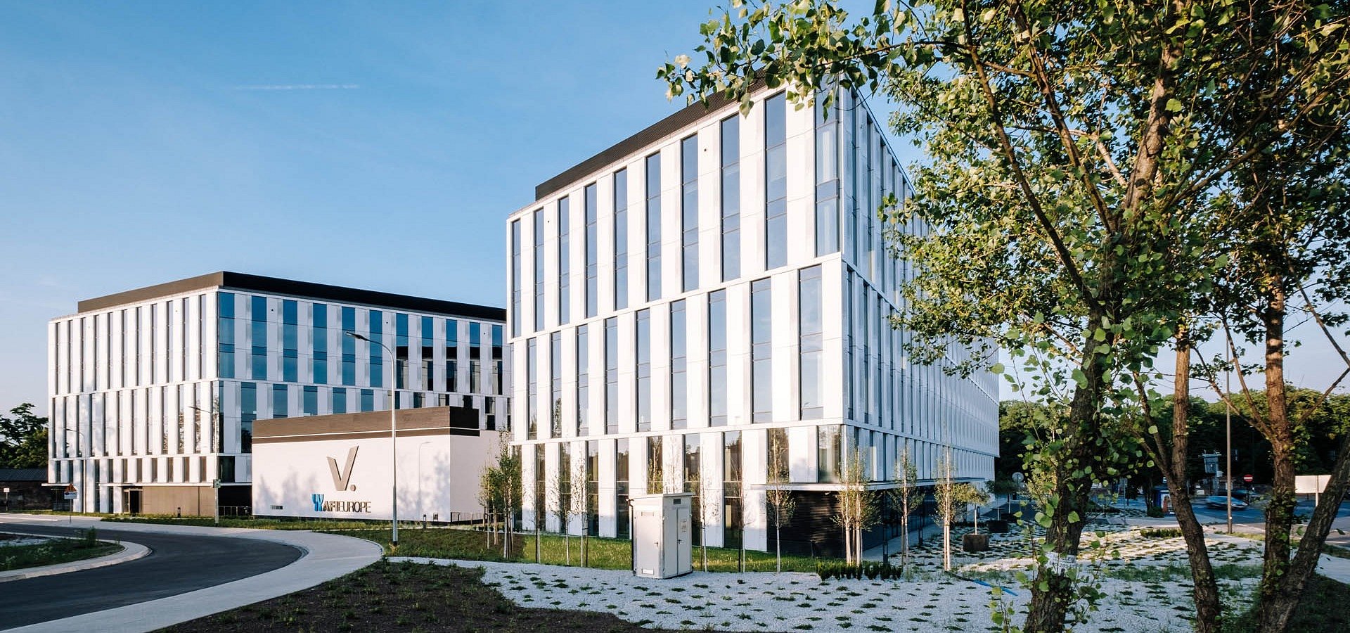 V.Offices welcomes another tenant