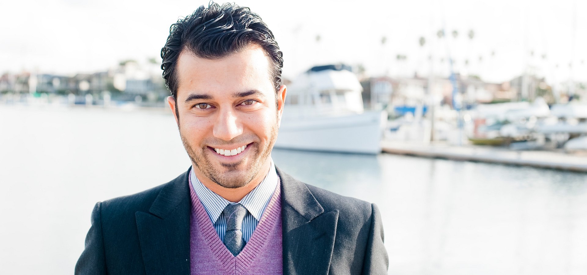 Fa Karamzadeh Wins Distinguished Achievement Award for 2018