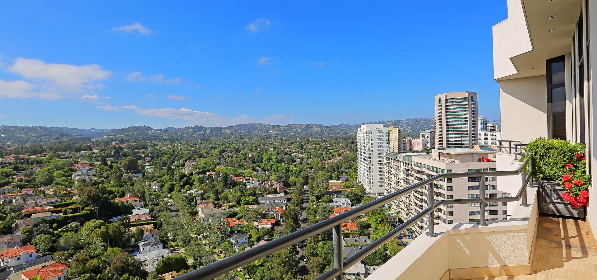 Coldwell Banker Residential Brokerage Lists Wilshire House Penthouse Property in Los Angeles for $9.98 Million