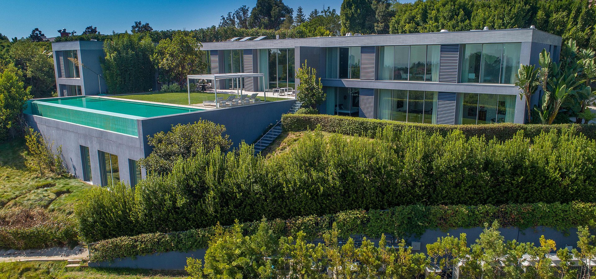 Coldwell Banker’s Jade Mills Lists Two Bel Air Properties for $78.5 Million