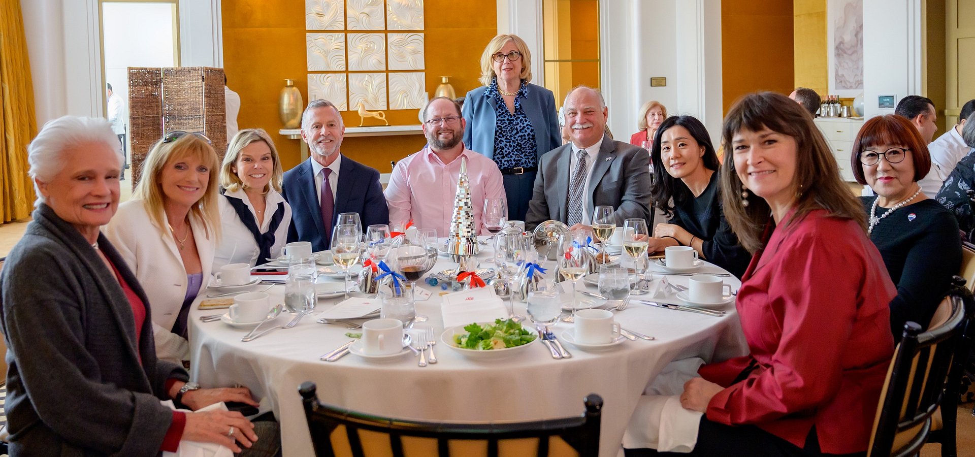 Coldwell Banker Residential Brokerage Honored as 2019 Top Advertiser by Los Angeles Westside Multiple Listing Service