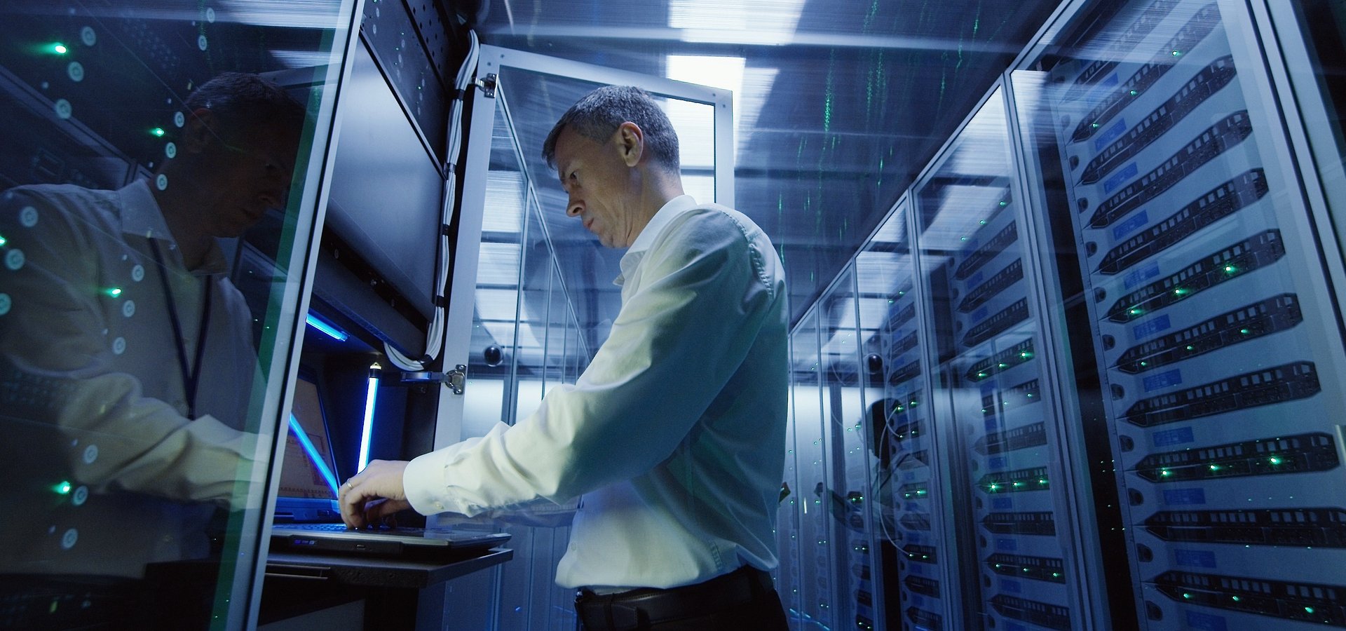 Fujitsu wprowadza program gwarantujący wydajność rozwiązań informatycznych. Nowy standard wyznacza ETERNUS Never Worry
