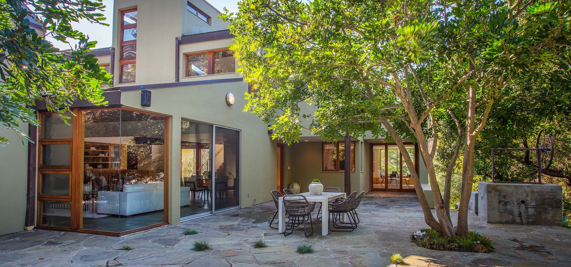 Coldwell Banker Realty Lists a Los Angeles Property for $4.995 Million