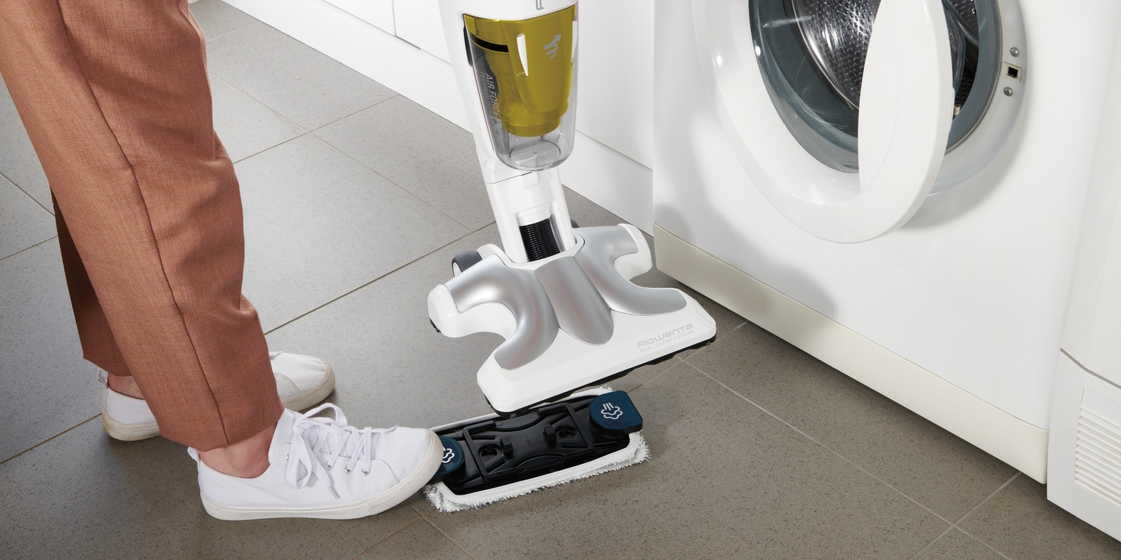 O segredo para uma casa sempre limpa sem perder muito tempo? Um aspirador 2 em 1!