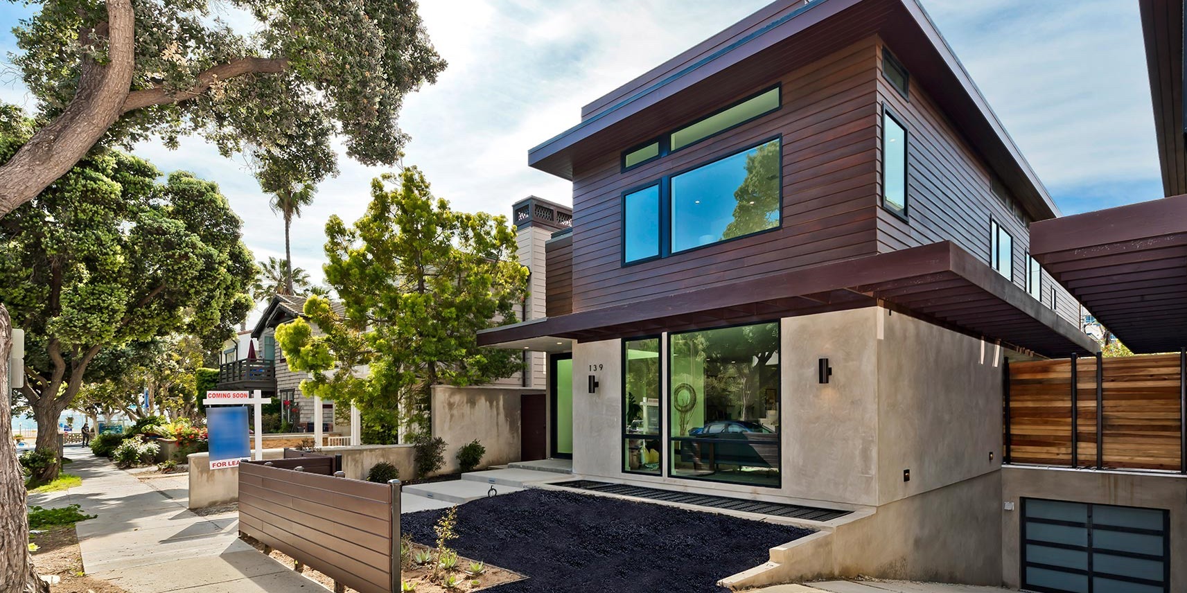 Coldwell Banker Realty Lists New Santa Monica Property with Rooftop Deck for $25,000 a Month Lease