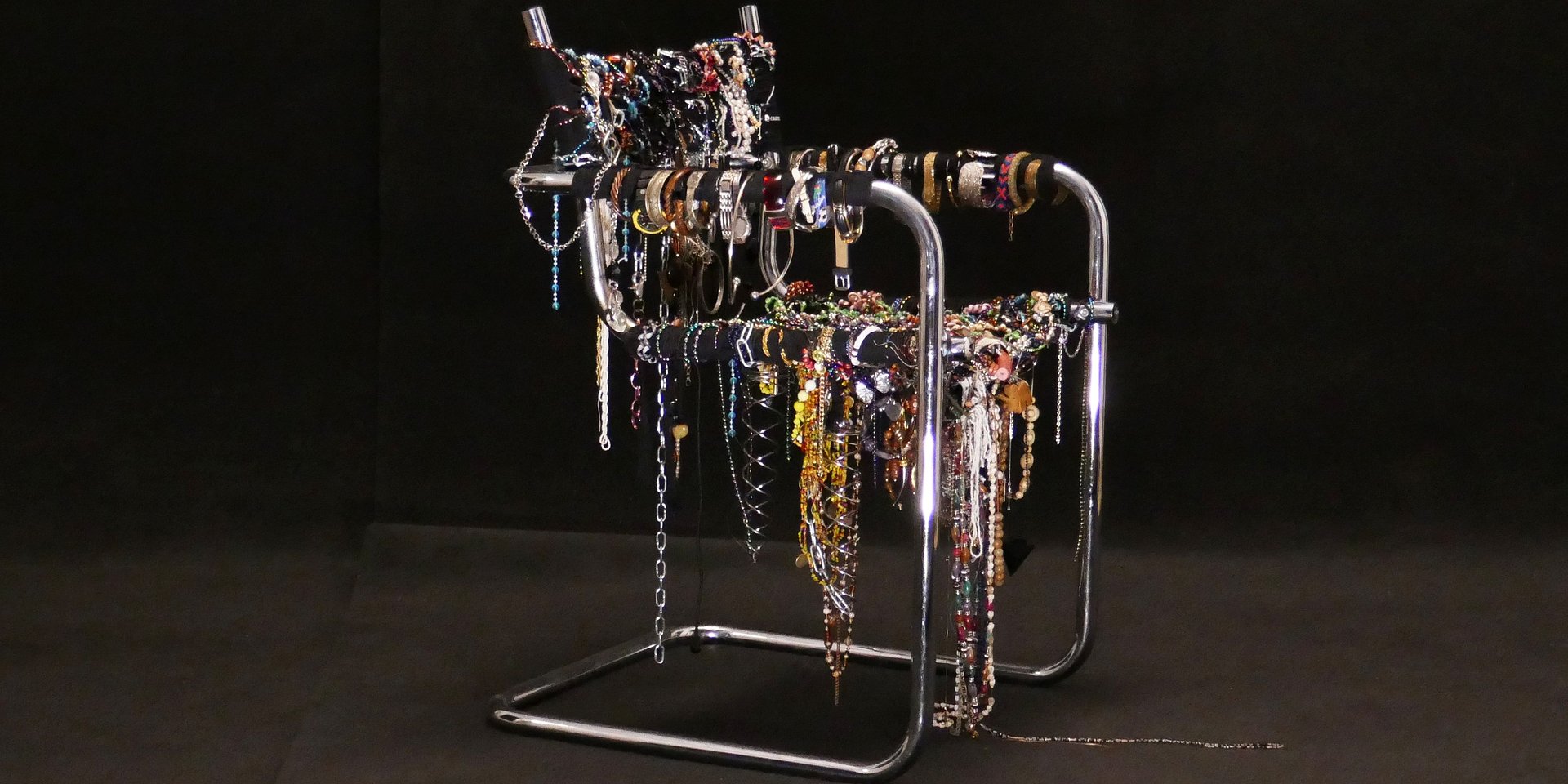 Die erste Ausgabe TF, THE FAIREST 01: Open Your Eyes Again findet vom 13. - 18. September 2022 im Kühlhaus Berlin statt.