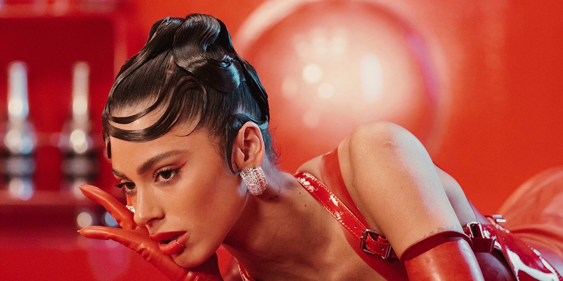 TINI zapowiada nowy album współpacą z La Joaqui i Stevem Aoki
