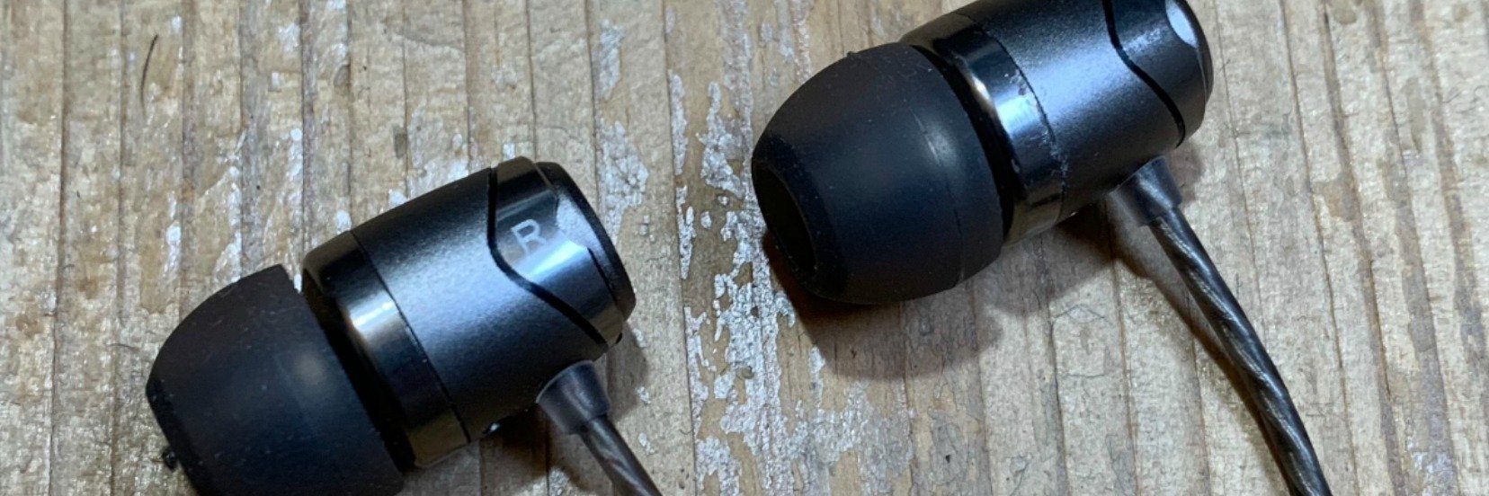 Tech Advisor - SoundMagic E11C review