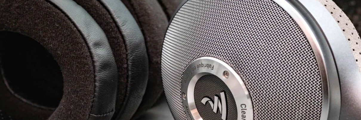 Headphones.com - ​Dekoni Pad Rolling Adventures with the Focal Clear