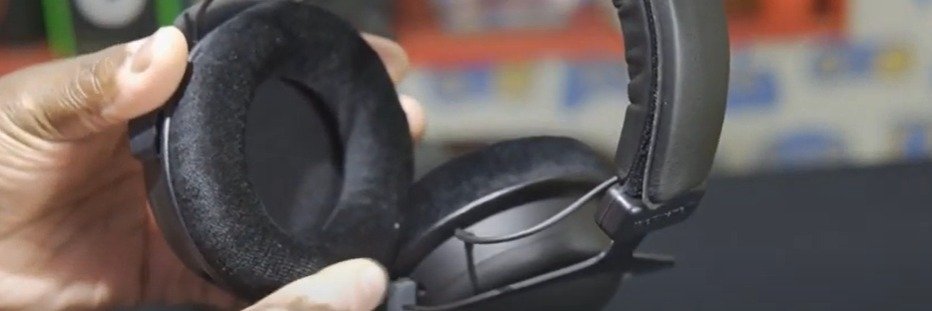 Confident Gamers -Beyerdynamic 300MX & Dekoni Audio | Unboxing