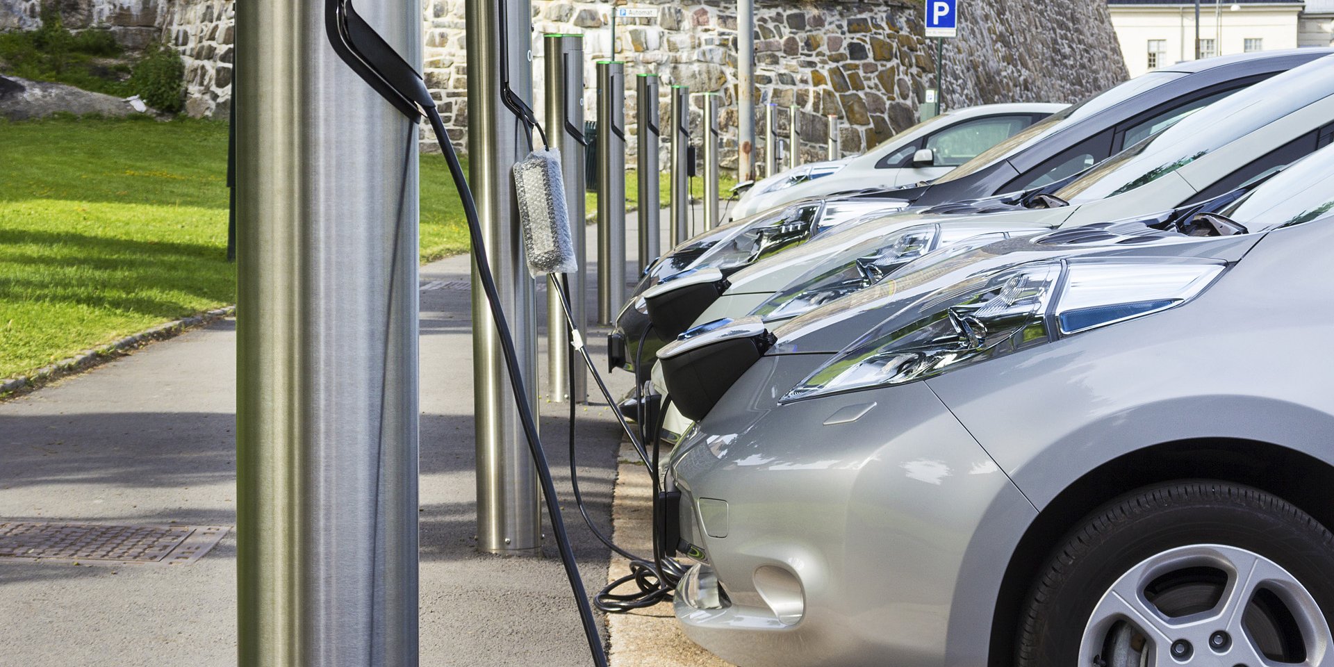 Nie daj się oszukać przy zakupie używanego pojazdu elektrycznego!