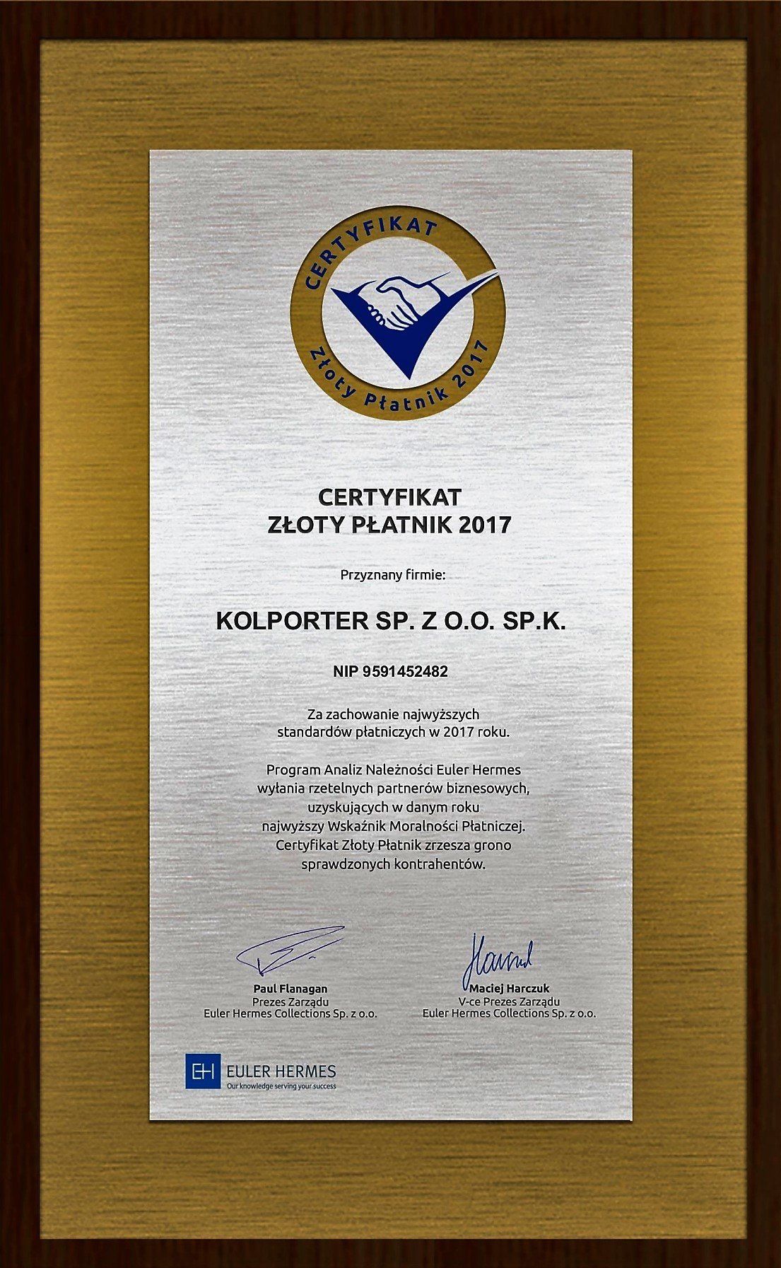 Kolporter z certyfikatem Złotego Płatnika