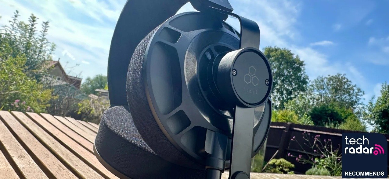Tech Radar - Final D7000 review: huge planar magnetic over-ear headphones that, when properly driven, deserve their huge price-tag