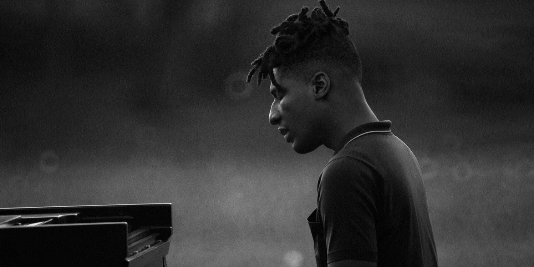 Jon Batiste oddaje hołd klasycznym korzeniom