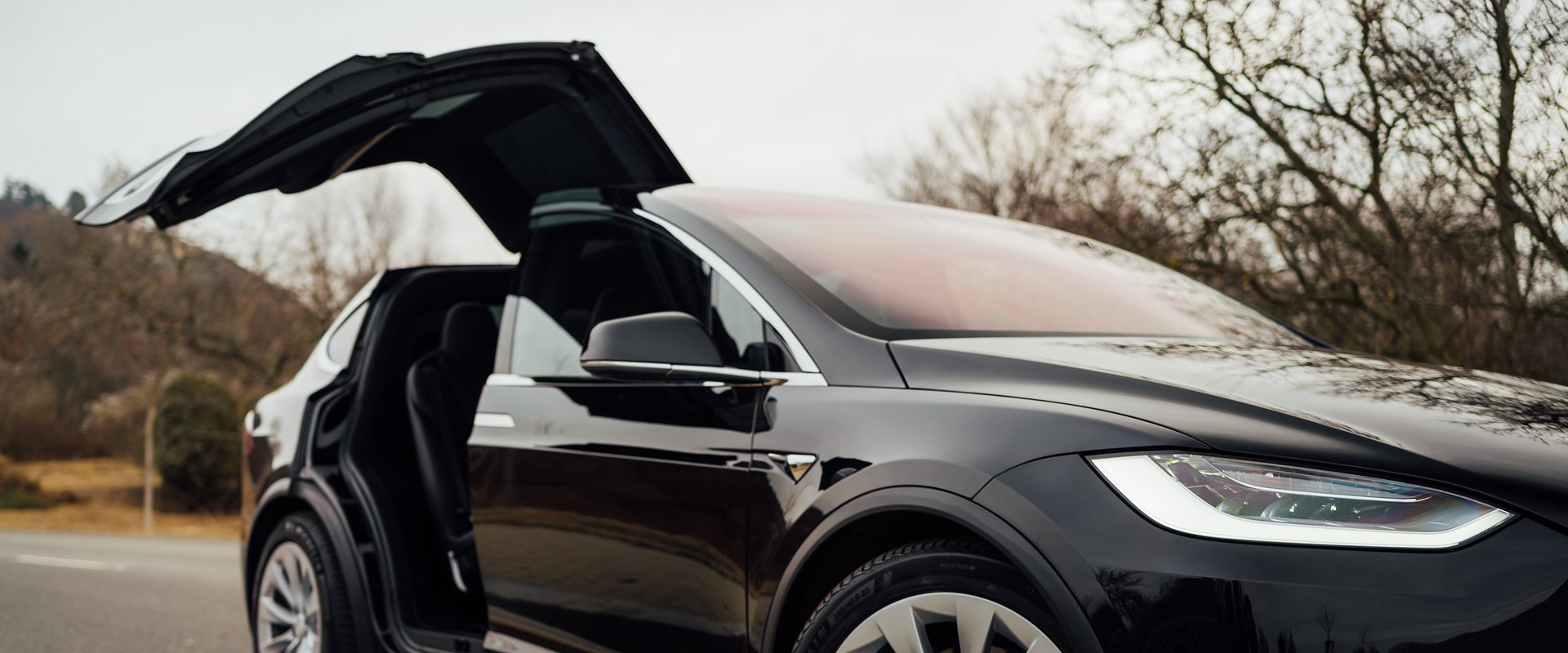 Podczas gdy jedni polscy dealerzy aut używanych unikają samochodów elektrycznych, inni widzą w nich szansę na rozwój rynku