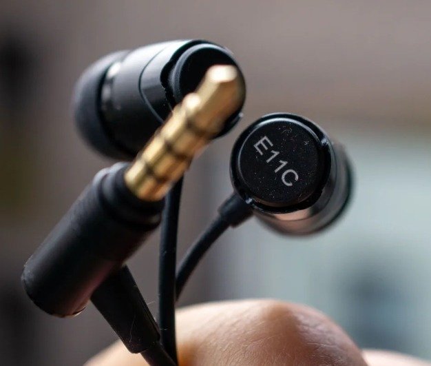 Good HouseKeeping - Best headphones under £50, including over-ear and in-ear options - E11C