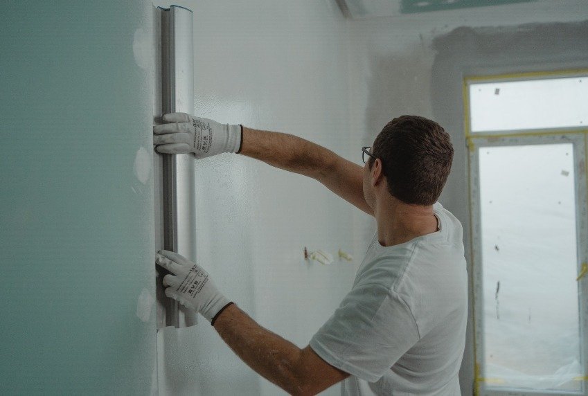 Aging in Place Starts with the Right Home: How Renovation Companies Can Benefit from HECMs