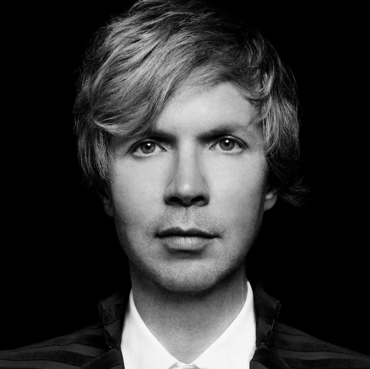 Beck z klipem do „Colors”