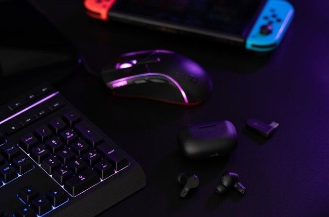 Major HiFi - Final Launches VR3000 Wireless: High-Performance Earphones for Competitive Gaming