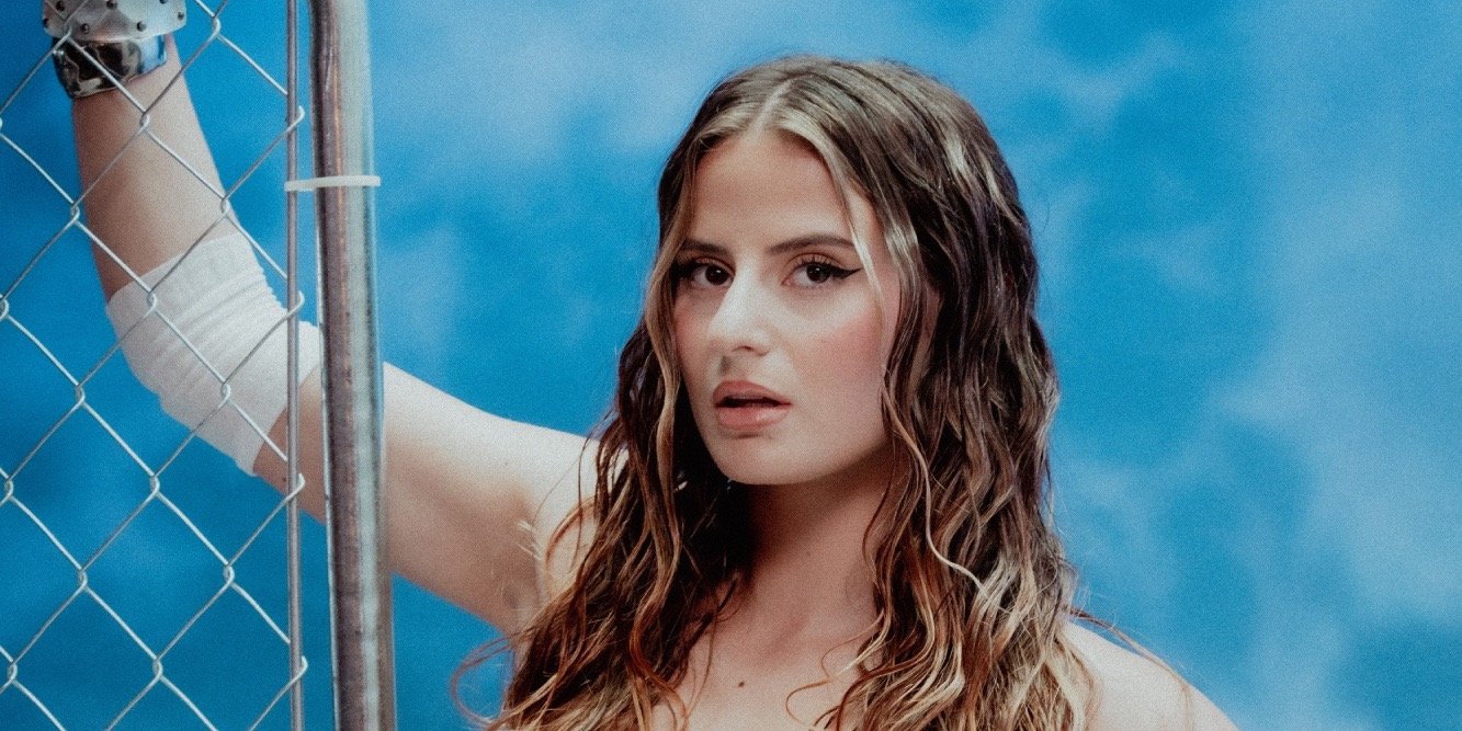 Natalie Jane prezentuje pełen emocji singiel „girls will b girls”